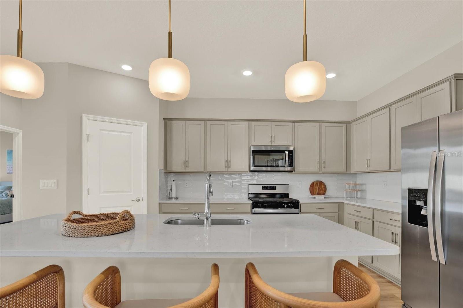 Image 8 of 41 For 3791 Almond Brook Boulevard