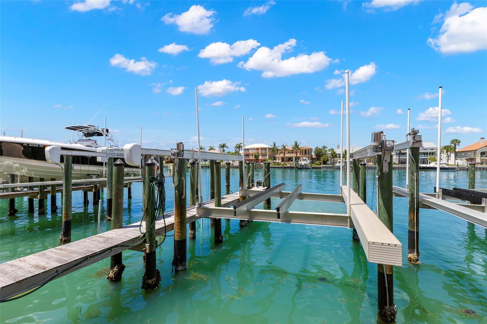 Image 16 of 72 For 650 Pinellas Bayway S 2301