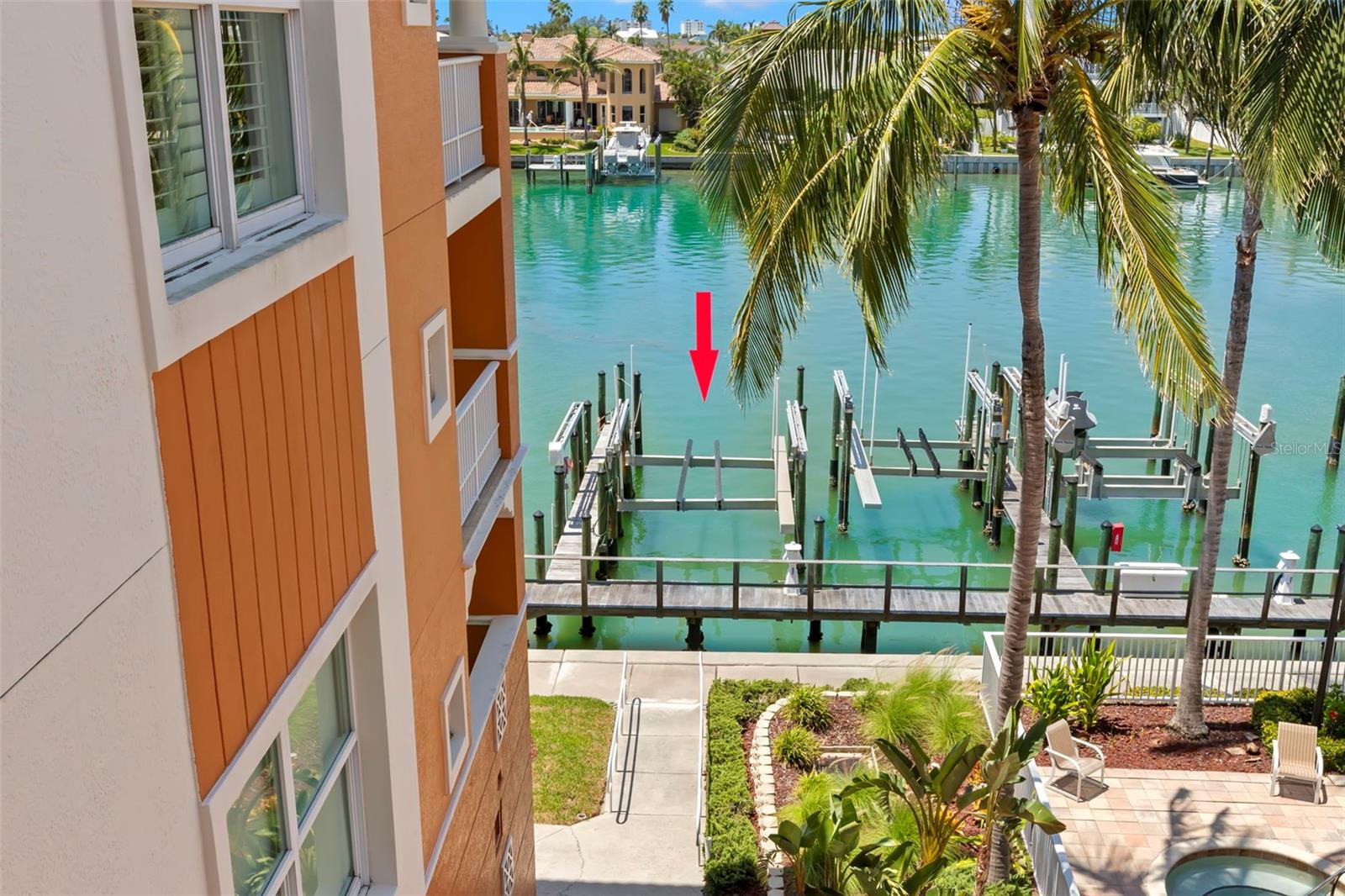 Image 17 of 72 For 650 Pinellas Bayway S 2301