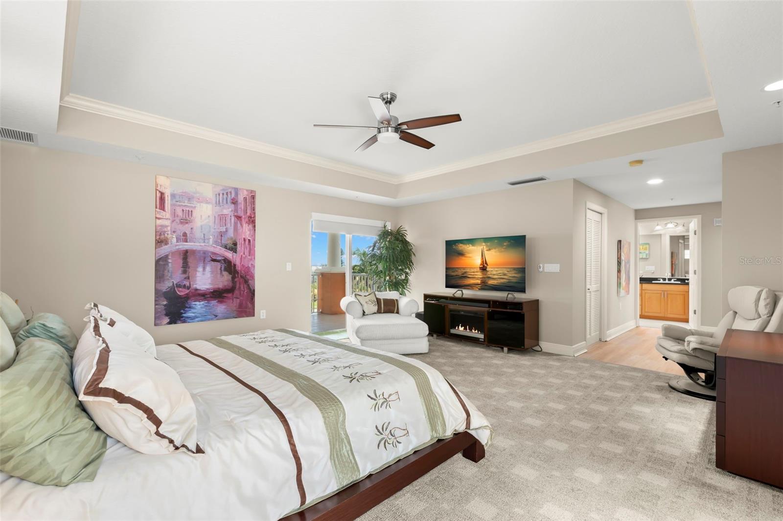 Image 33 of 72 For 650 Pinellas Bayway S 2301