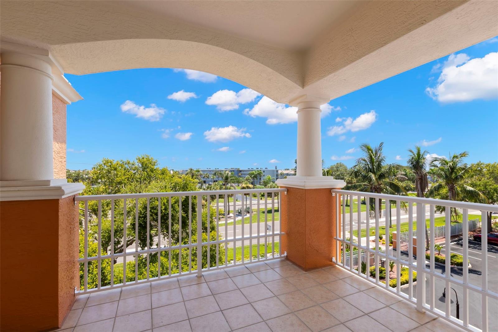 Image 34 of 72 For 650 Pinellas Bayway S 2301