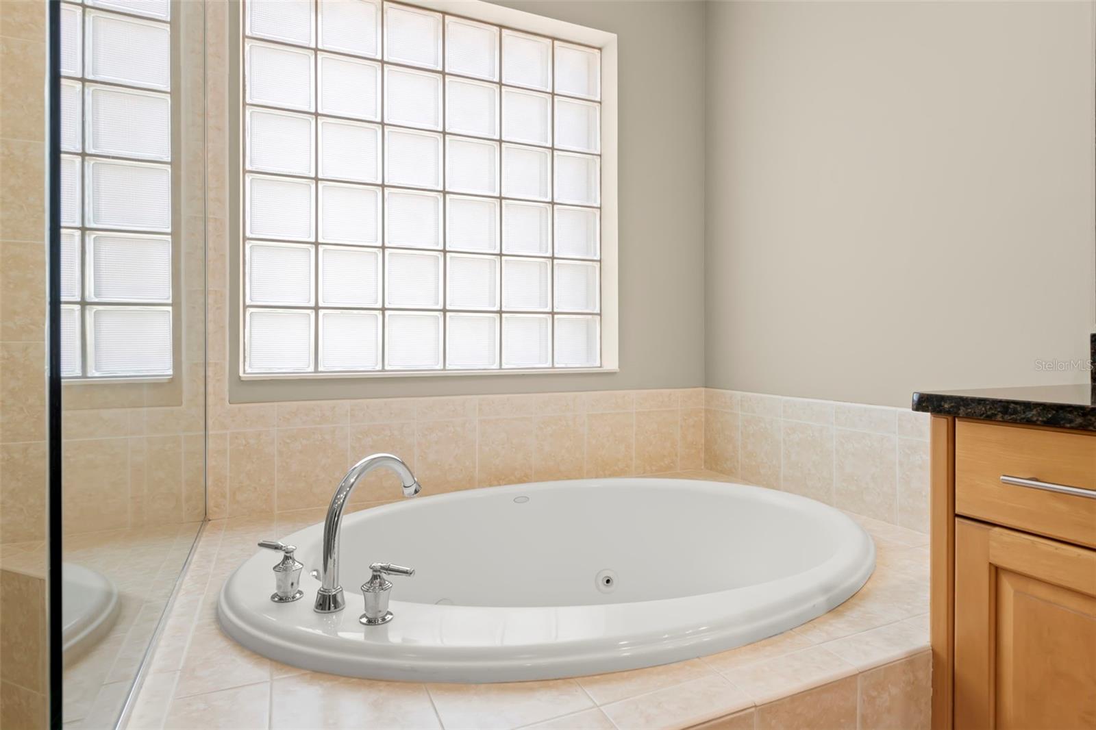 Image 41 of 72 For 650 Pinellas Bayway S 2301