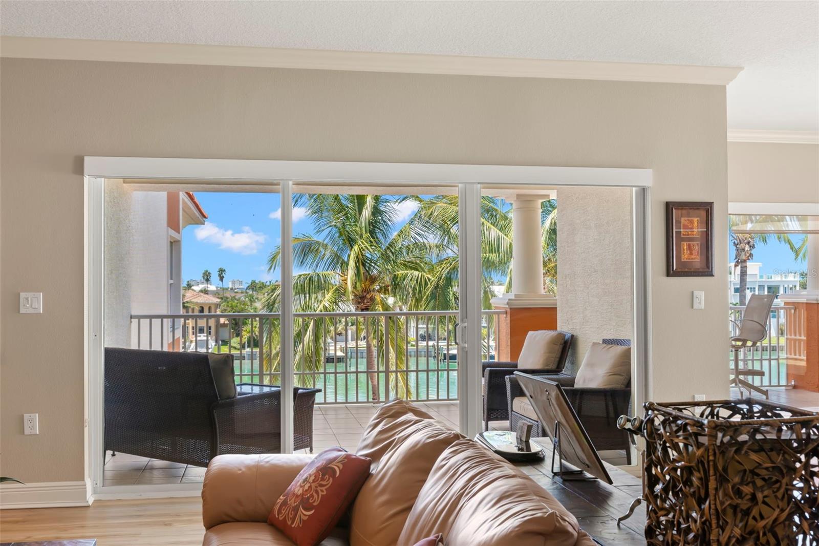 Image 8 of 72 For 650 Pinellas Bayway S 2301