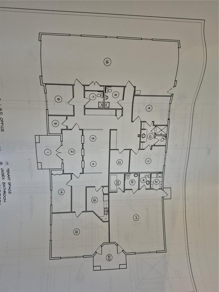 Listing photo id 12 for 2348 Raden Drive