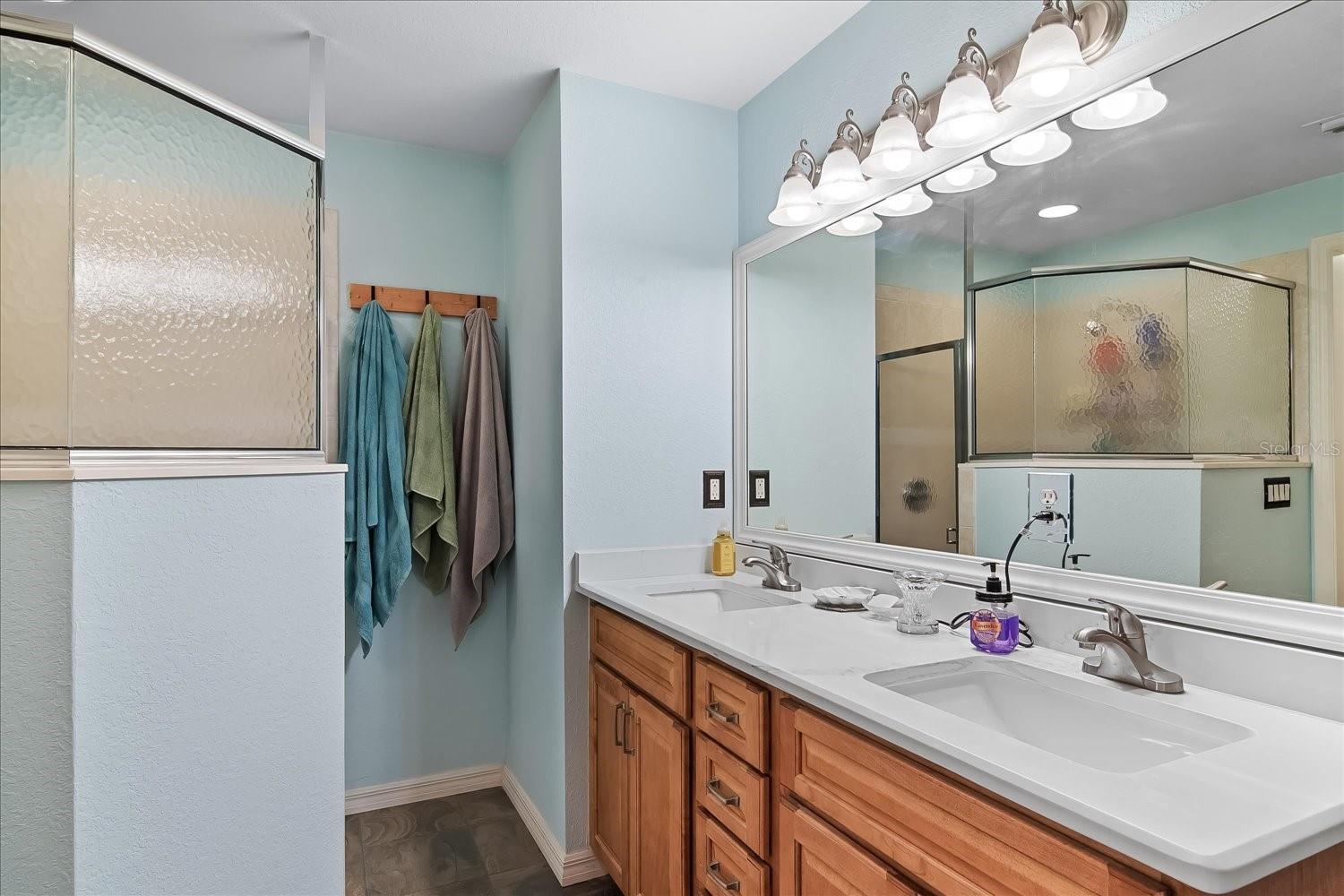 Image 22 of 46 For 5419 Ivory Drive