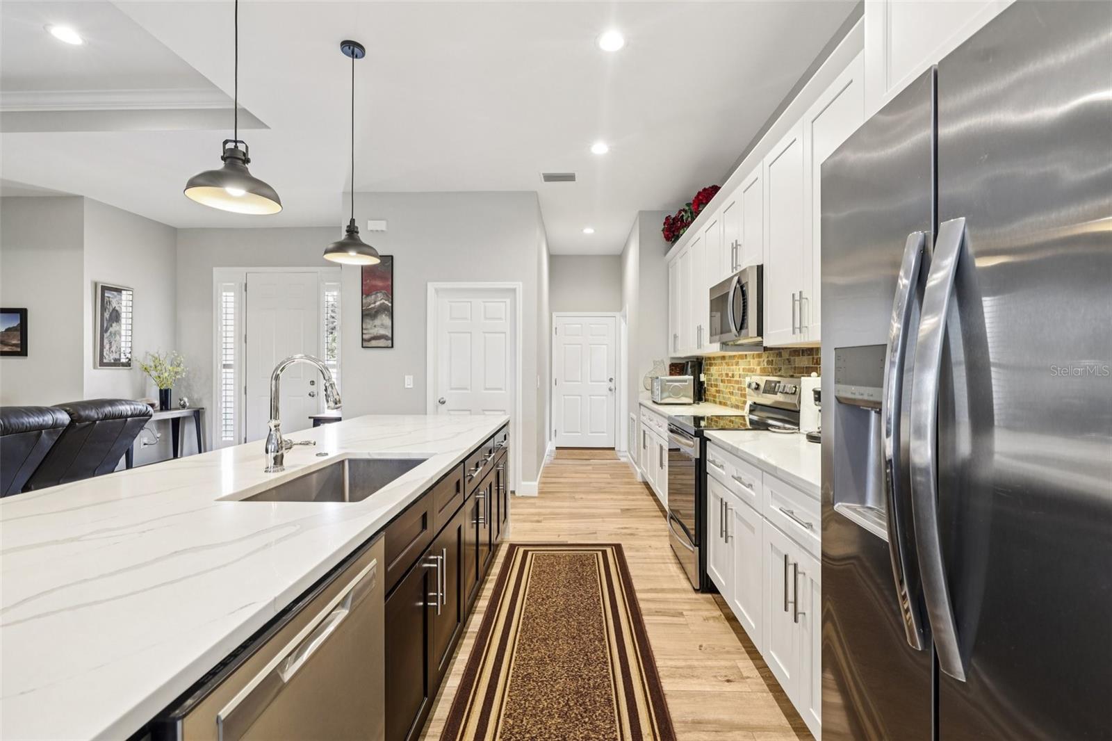 Image 10 of 38 For 7363 Ridgewood Drive