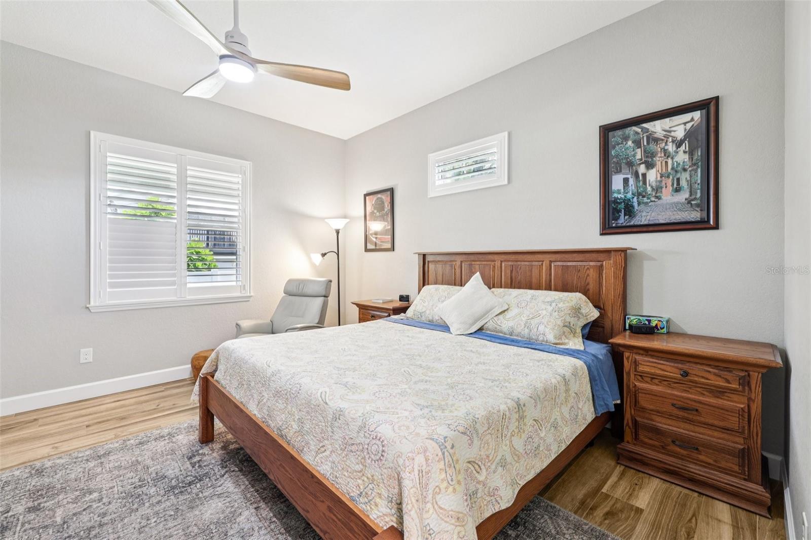 Image 23 of 38 For 7363 Ridgewood Drive