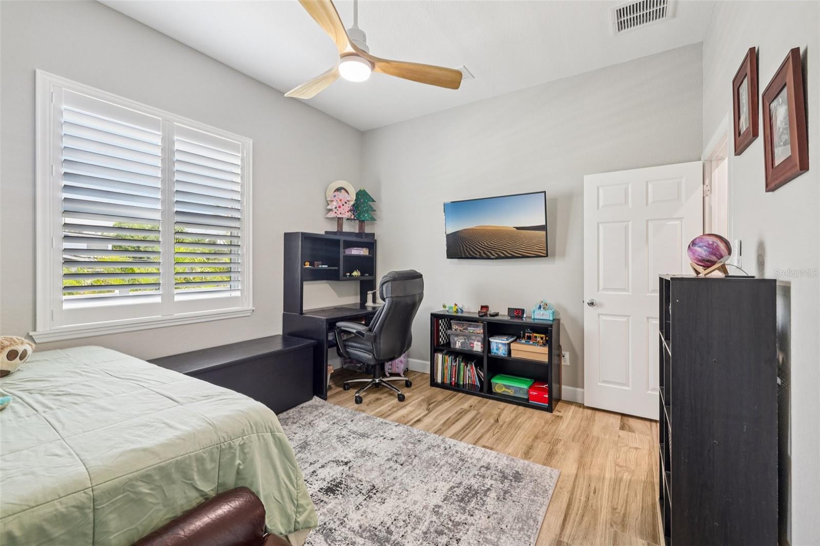 Image 29 of 38 For 7363 Ridgewood Drive