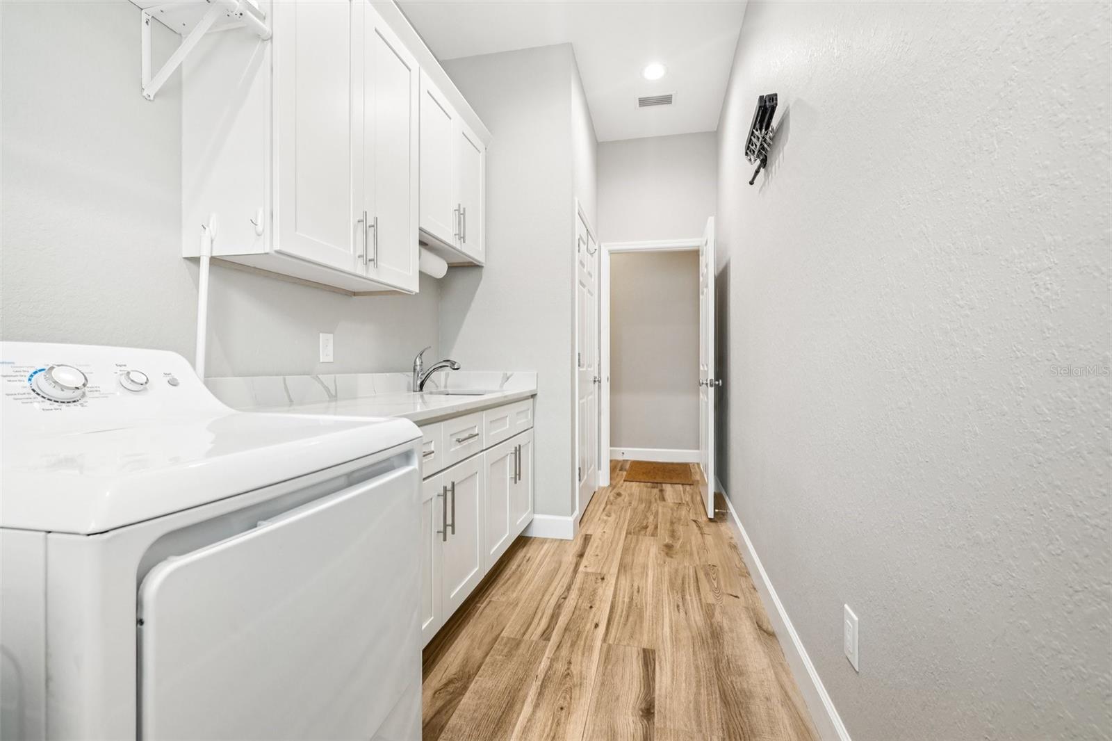Image 33 of 38 For 7363 Ridgewood Drive