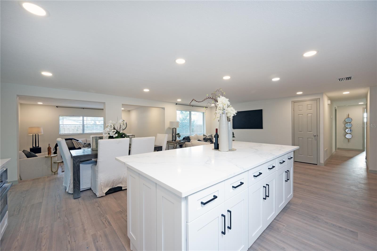 Image 7 of 14 For 1513 Bonniebrook Drive