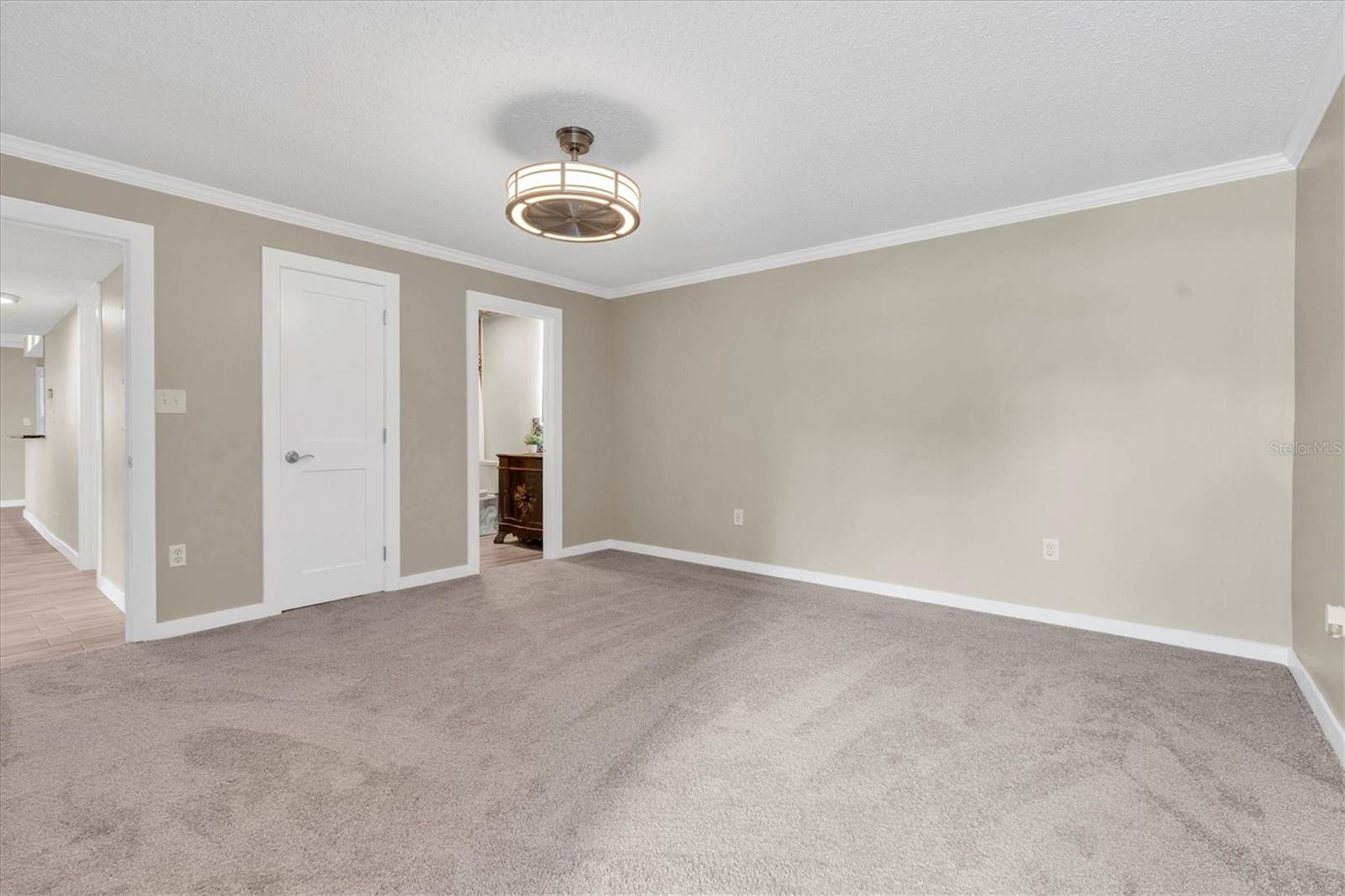 Image 22 of 34 For 8350 Savannah Trace Circle 1605
