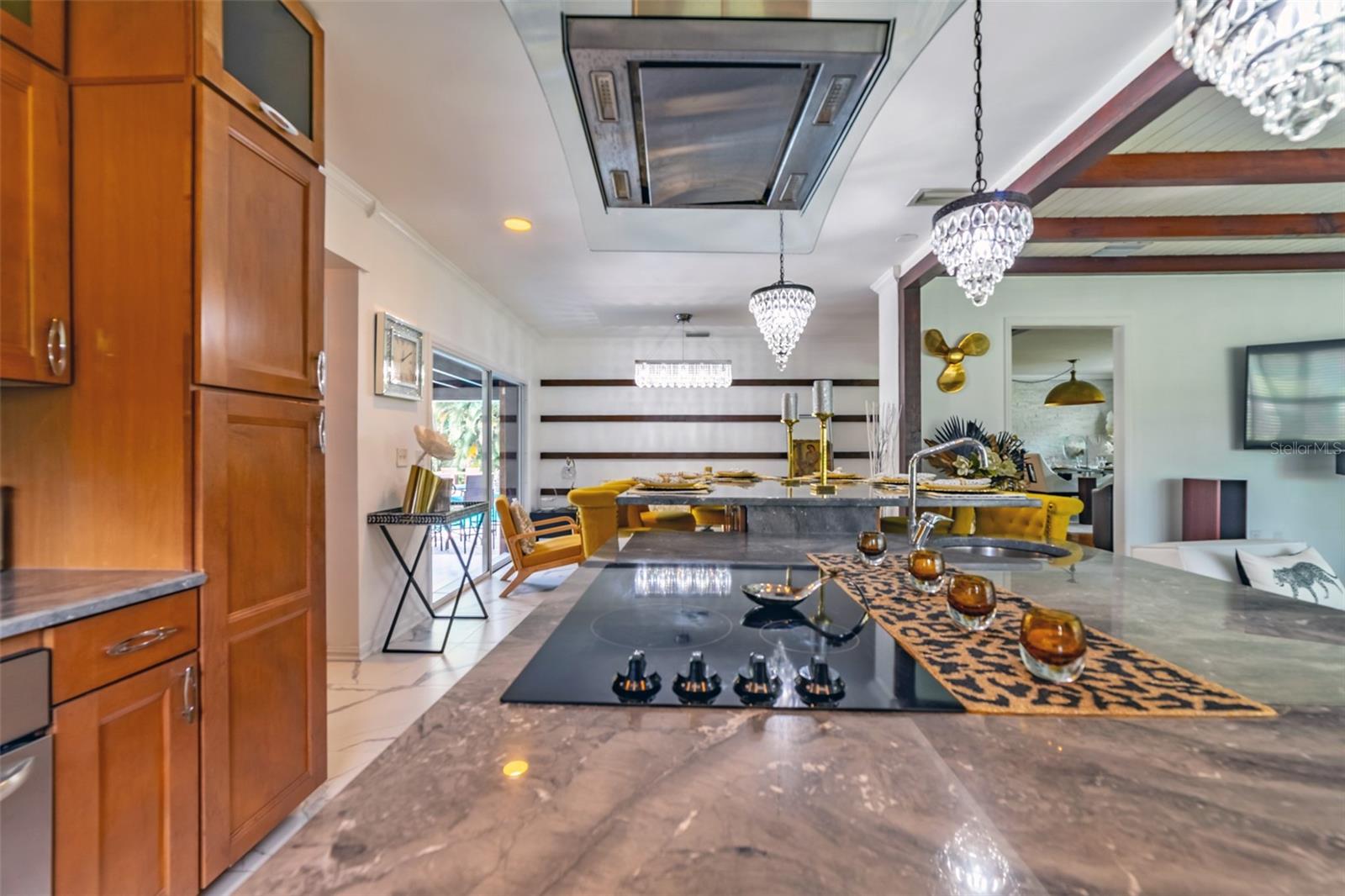 Image 19 of 81 For 4201 Dale Avenue