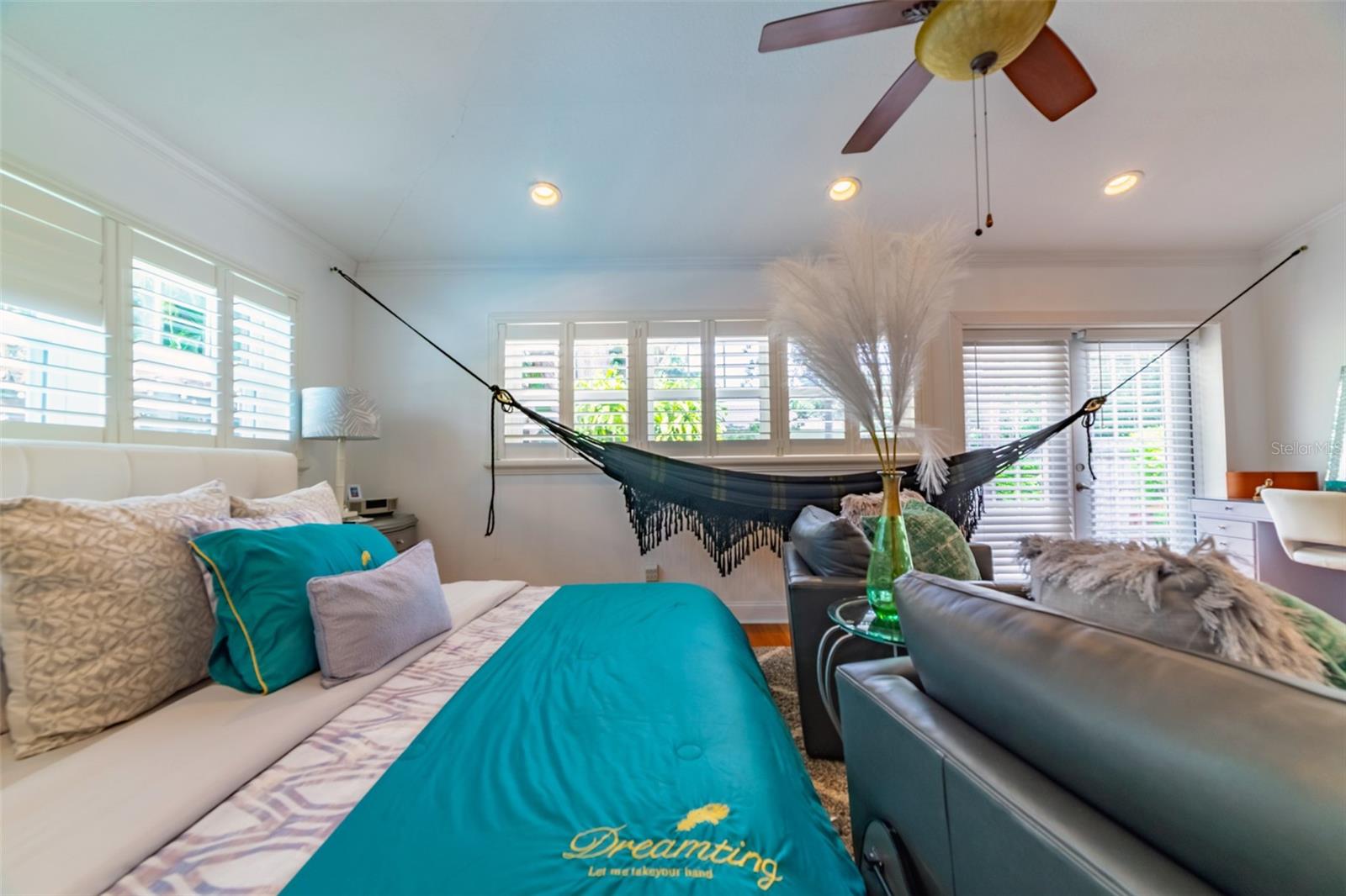 Image 37 of 81 For 4201 Dale Avenue