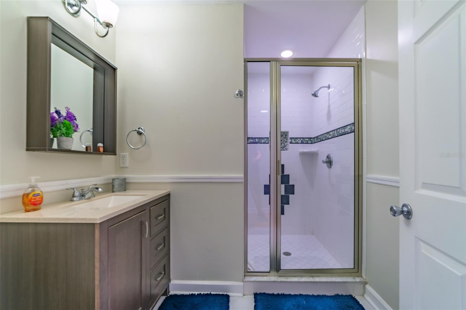 Image 44 of 81 For 4201 Dale Avenue