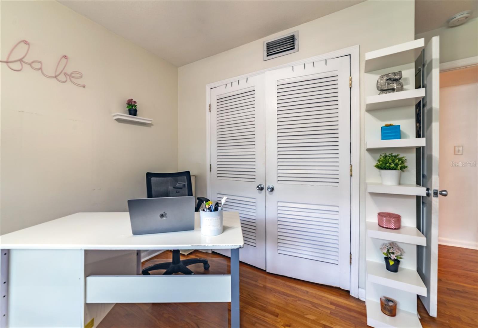 Image 47 of 81 For 4201 Dale Avenue