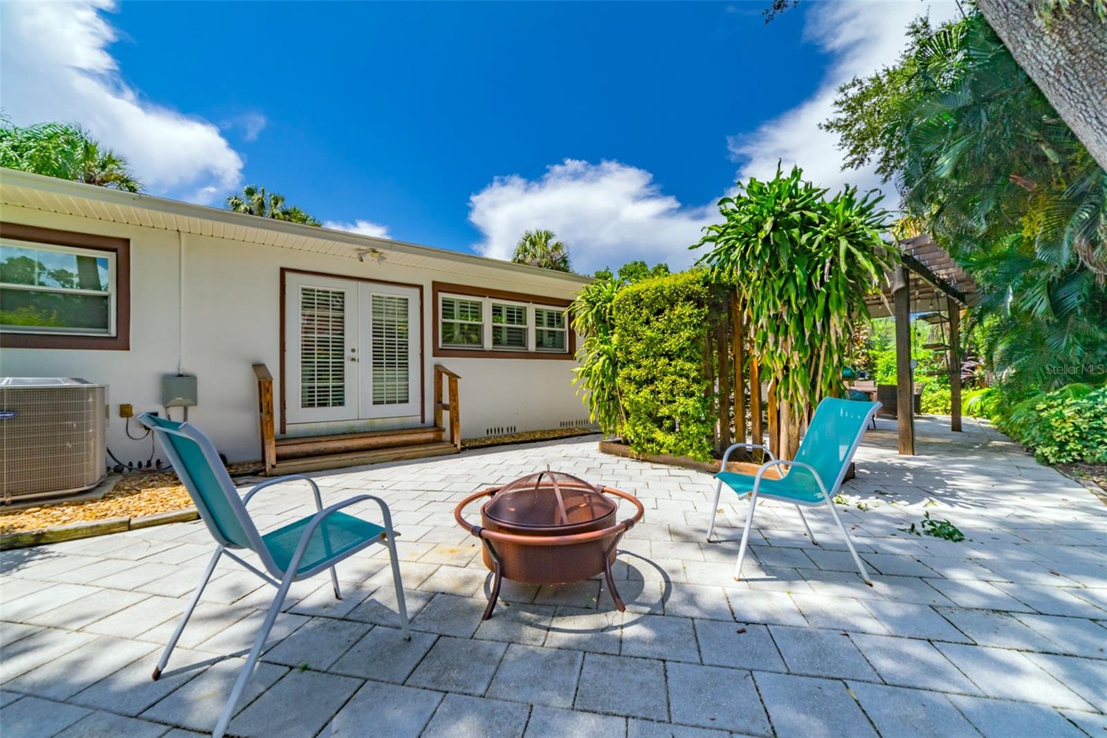 Image 58 of 81 For 4201 Dale Avenue