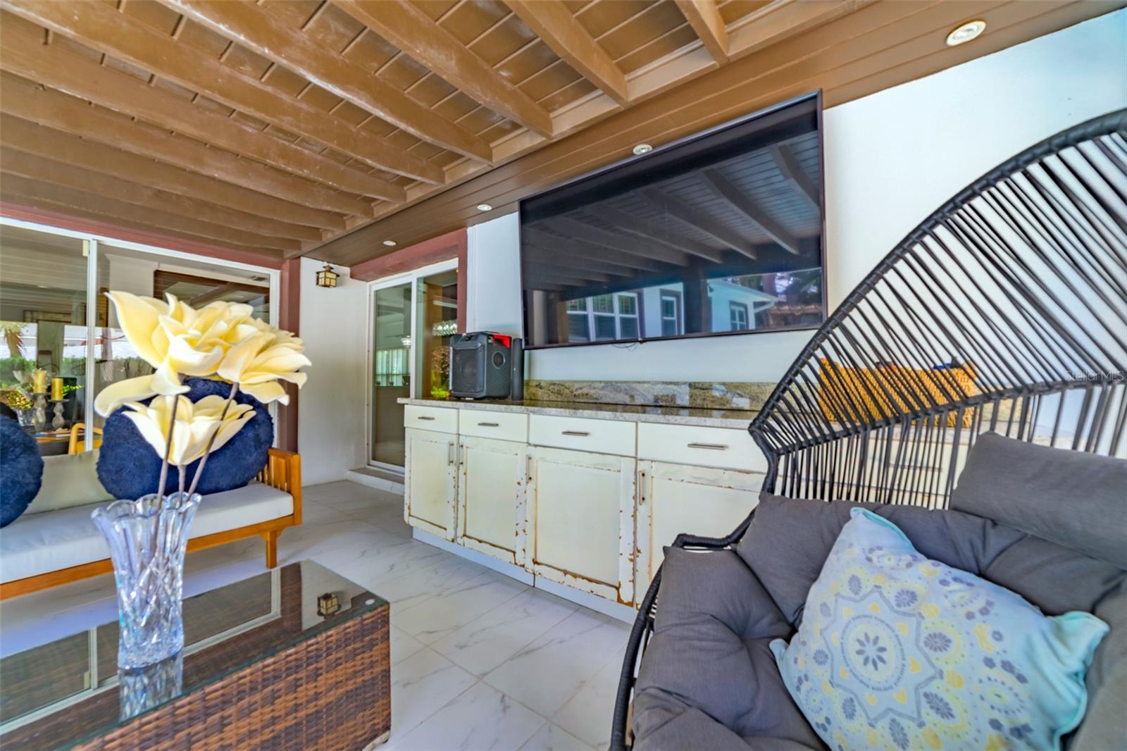 Image 7 of 81 For 4201 Dale Avenue