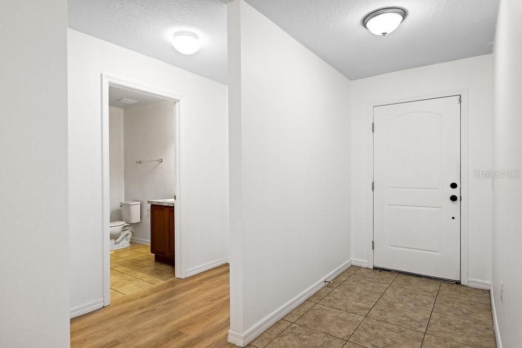 Image 2 of 33 For 11303 Brighton Knoll Loop