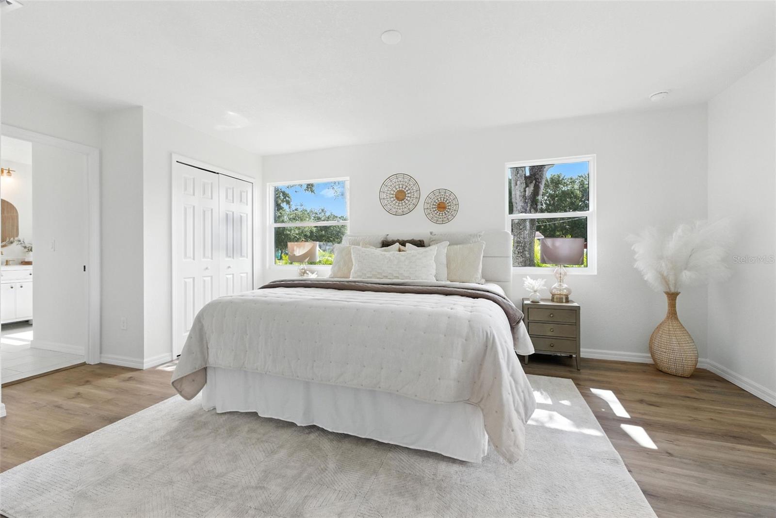 Image 20 of 47 For 5036 22nd Avenue N