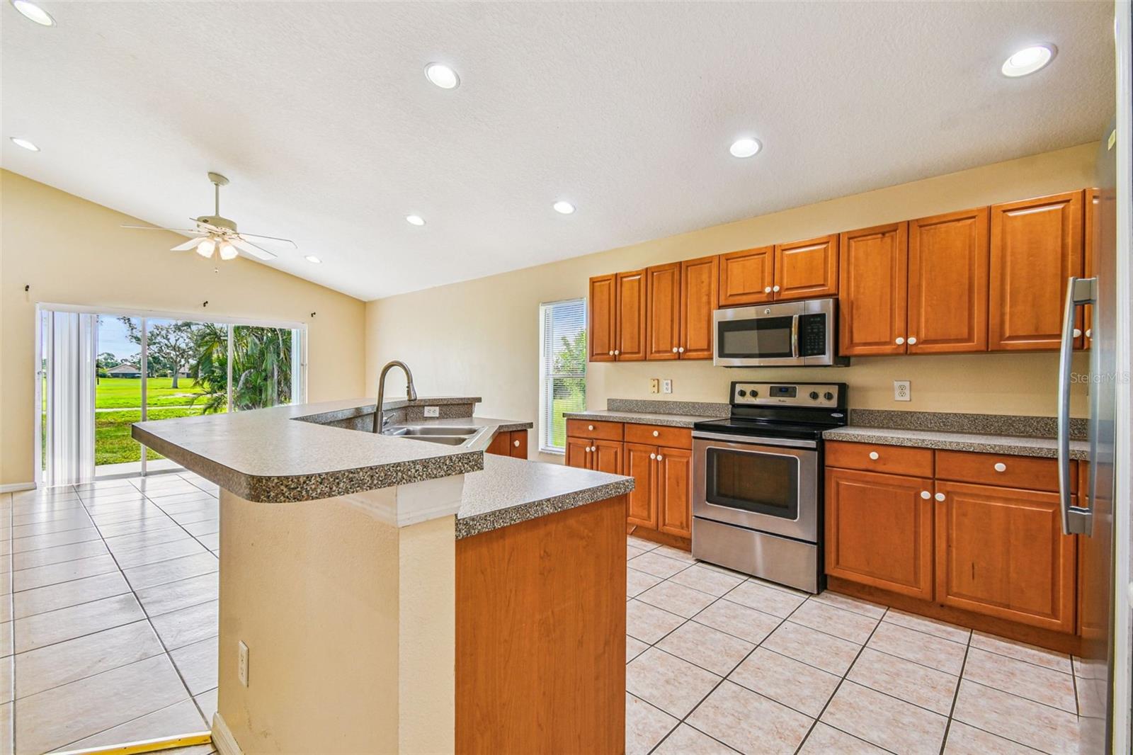Image 11 of 44 For 6226 Bobby Jones Court