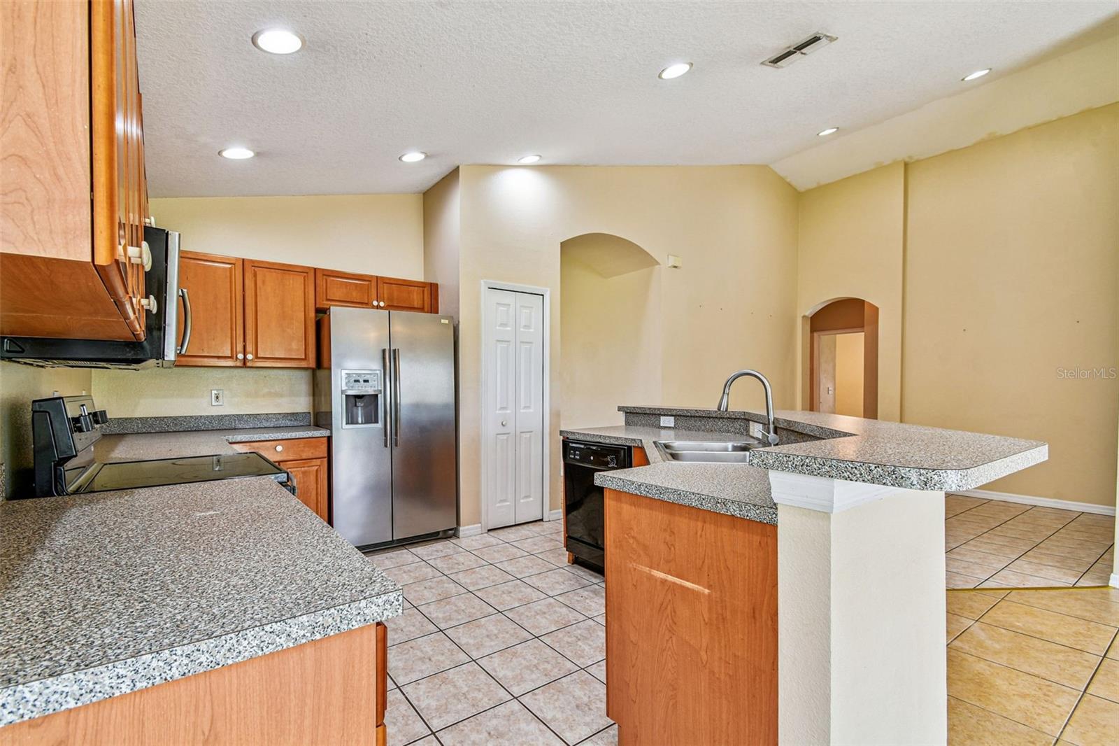 Image 14 of 44 For 6226 Bobby Jones Court