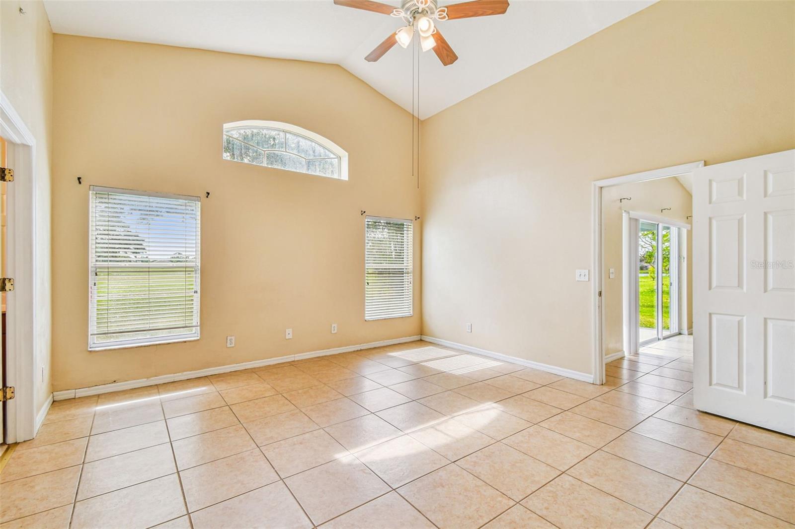 Image 21 of 44 For 6226 Bobby Jones Court