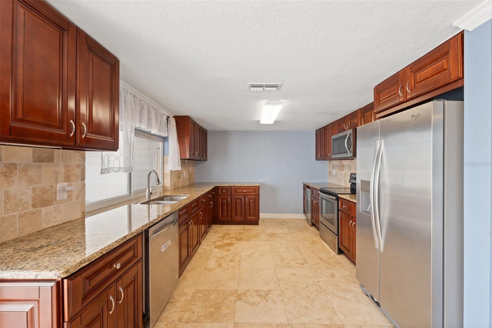 Image 4 of 53 For 4025 Sail Drive