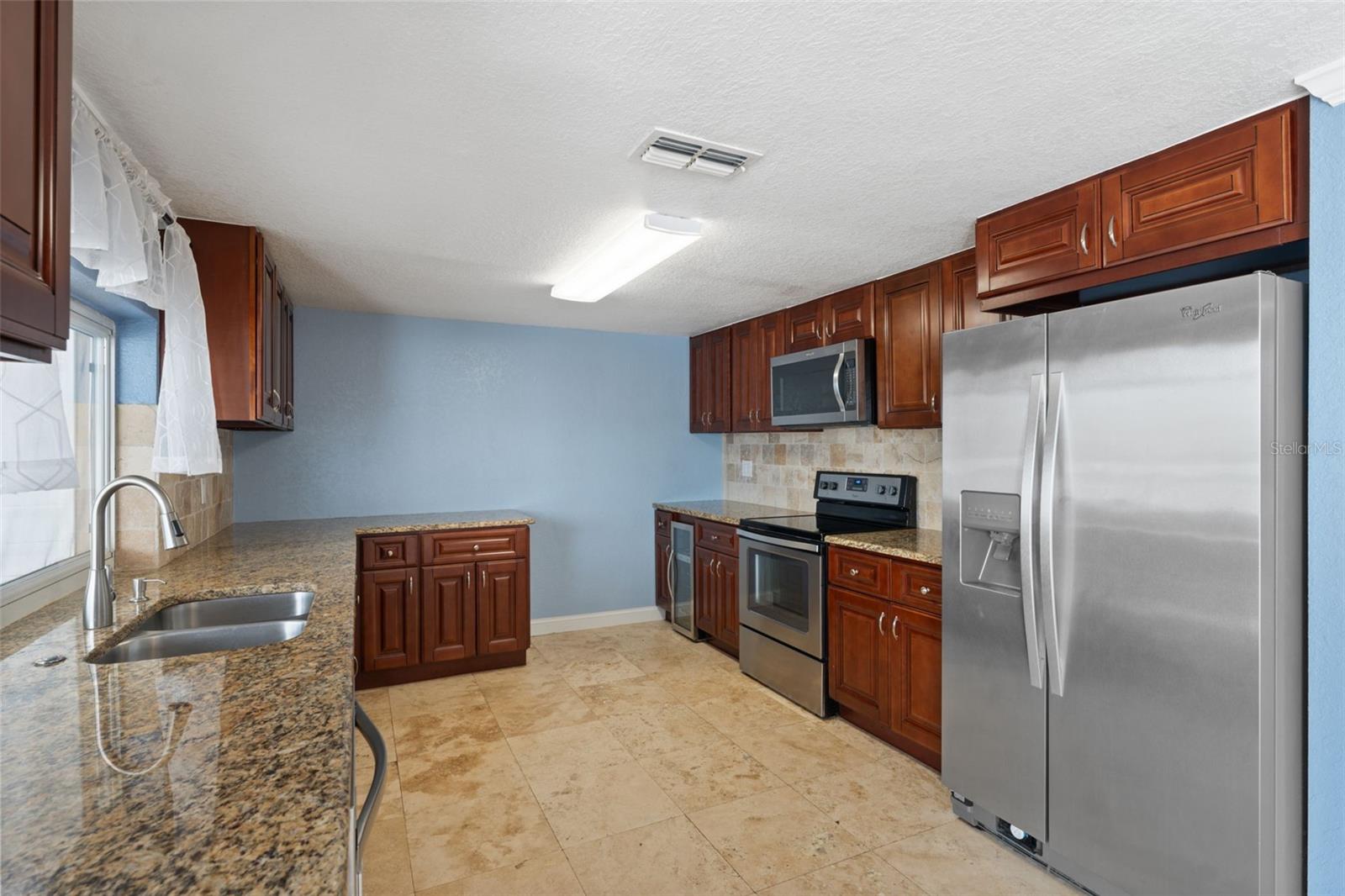 Image 8 of 53 For 4025 Sail Drive