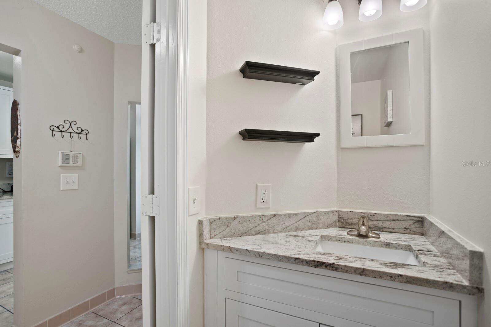 Image 7 of 26 For 5100 Burchette Road 306