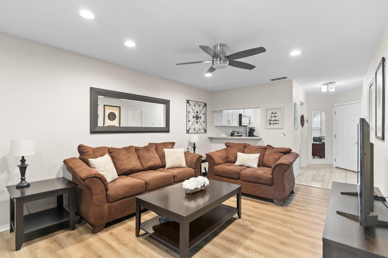 Image 8 of 26 For 5100 Burchette Road 306