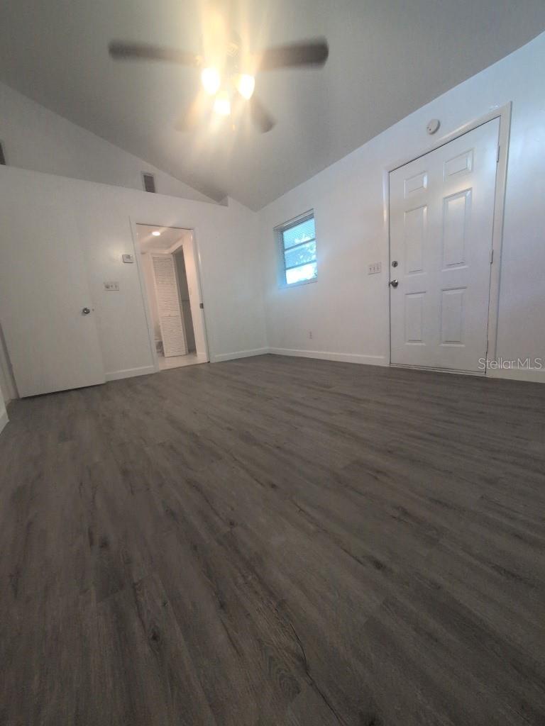 Image 8 of 19 For 10554 116th Avenue