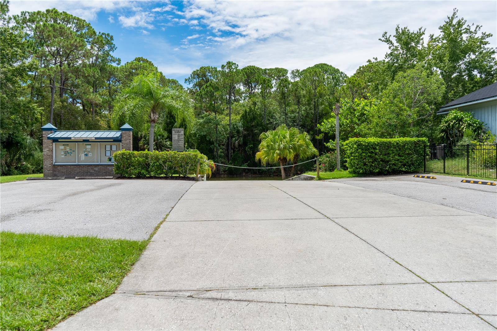 Image 11 of 16 For 4050 Jewfish Drive