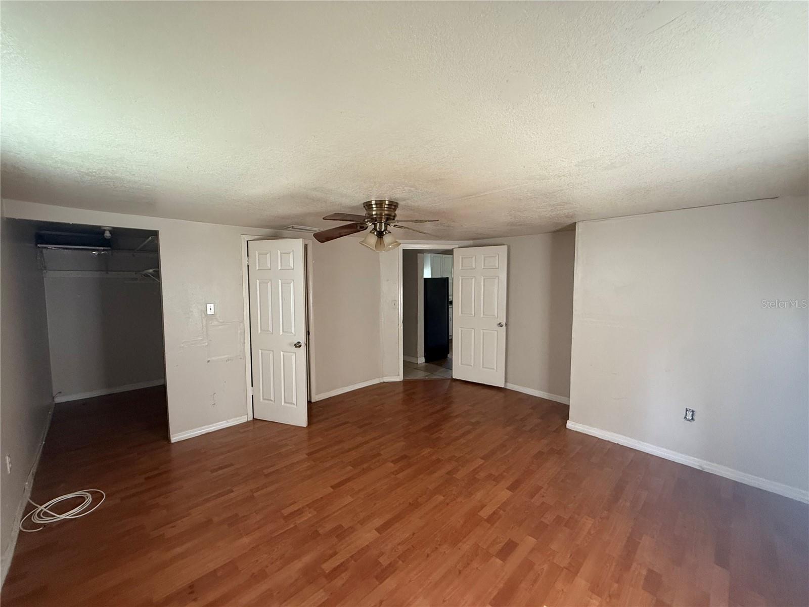 Image 17 of 28 For 4208 Cayuga Street