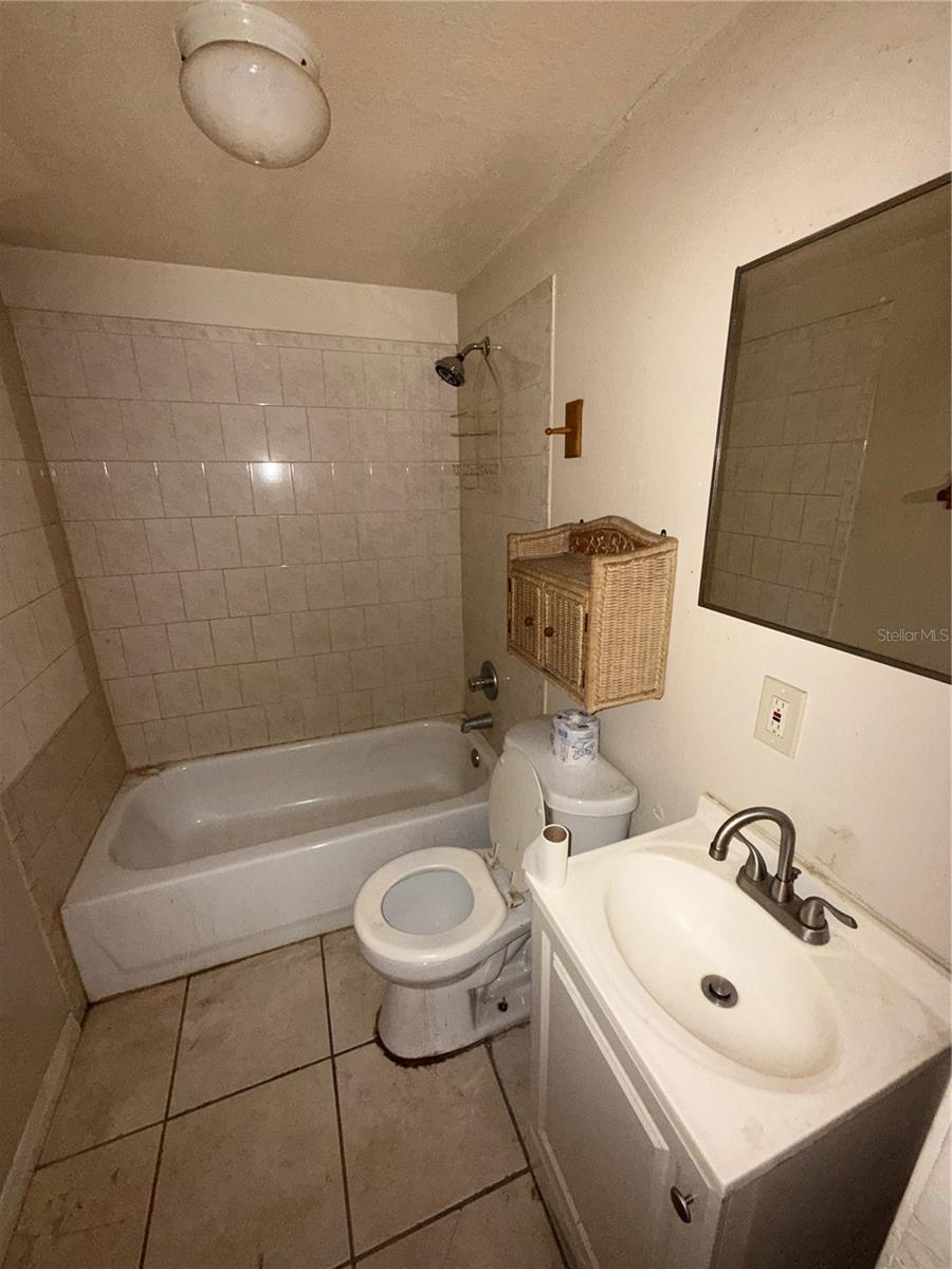 Image 19 of 28 For 4208 Cayuga Street