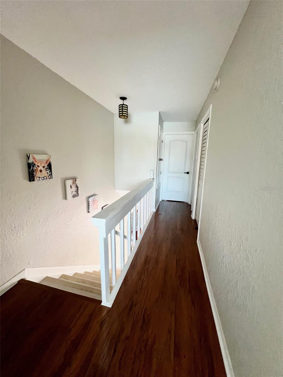 Image 8 of 17 For 433 Paula Drive 43