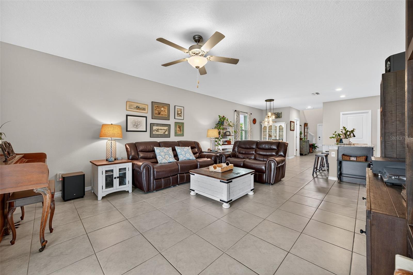 Image 18 of 54 For 3965 Hanover Drive