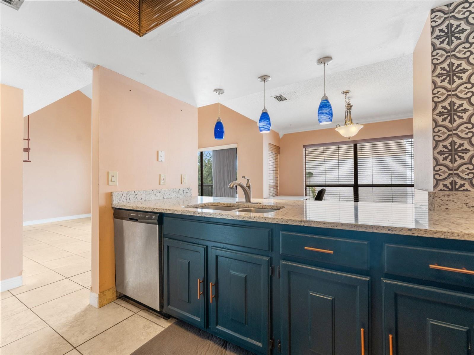 Image 14 of 34 For 4791 Puritan Circle