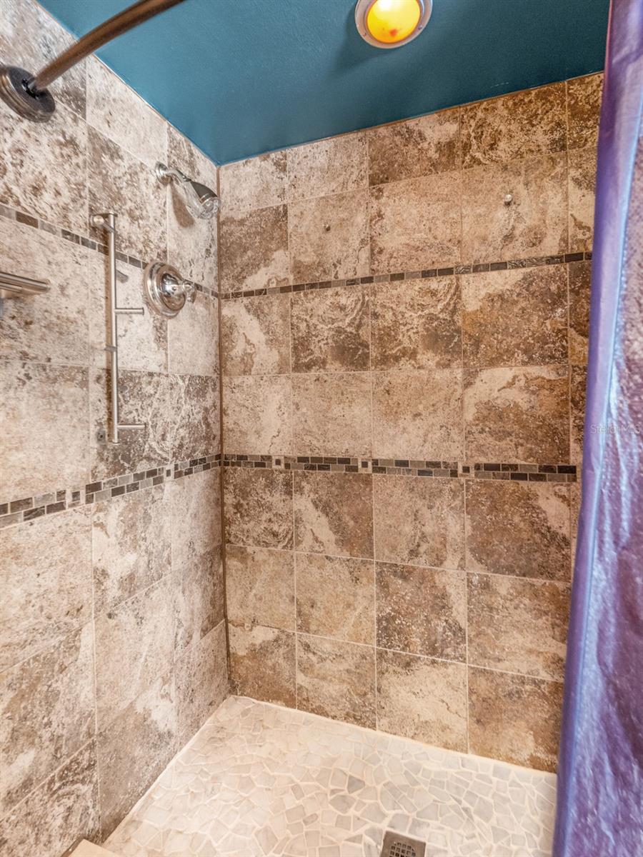 Image 19 of 34 For 4791 Puritan Circle