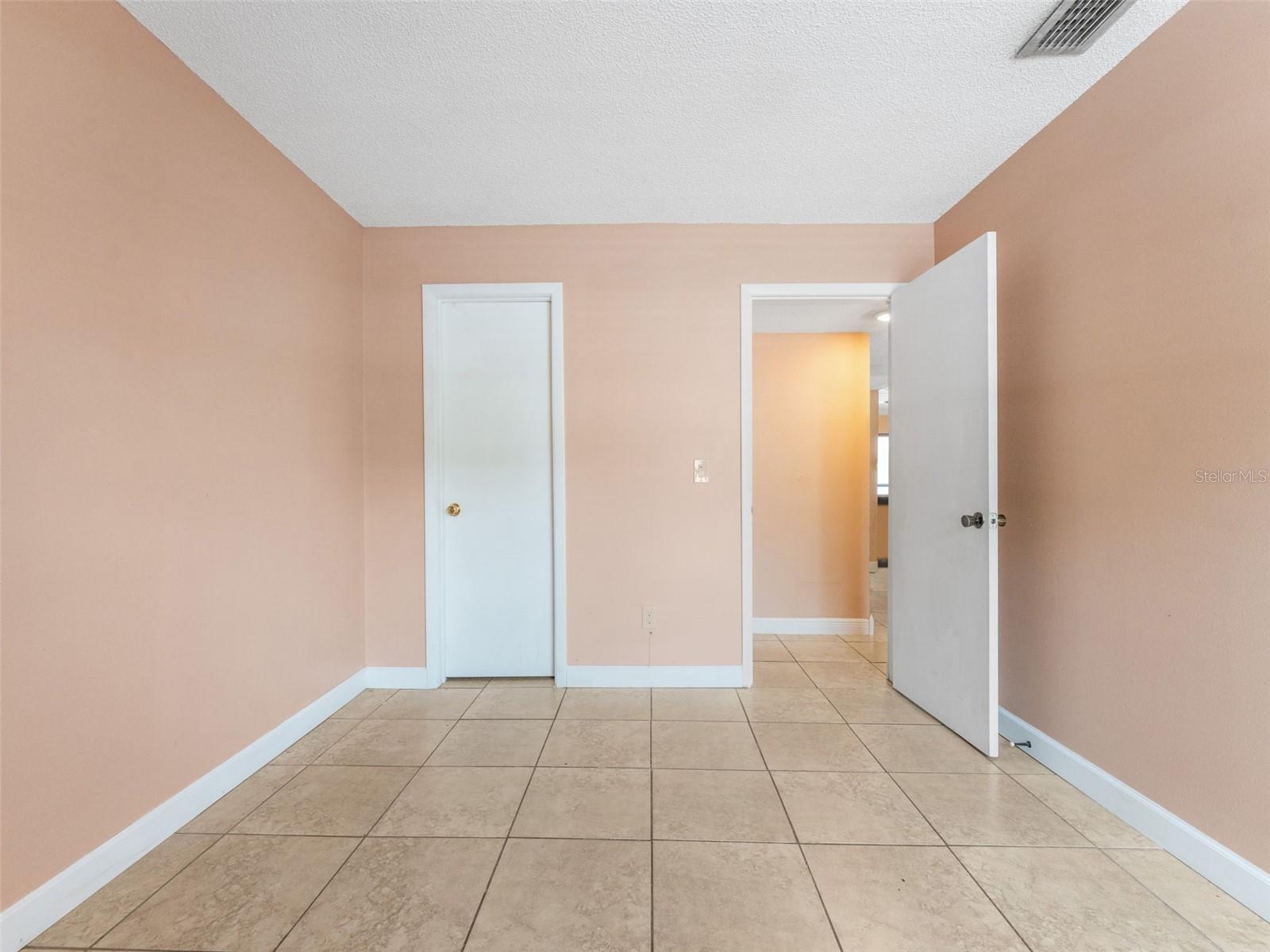 Image 21 of 34 For 4791 Puritan Circle