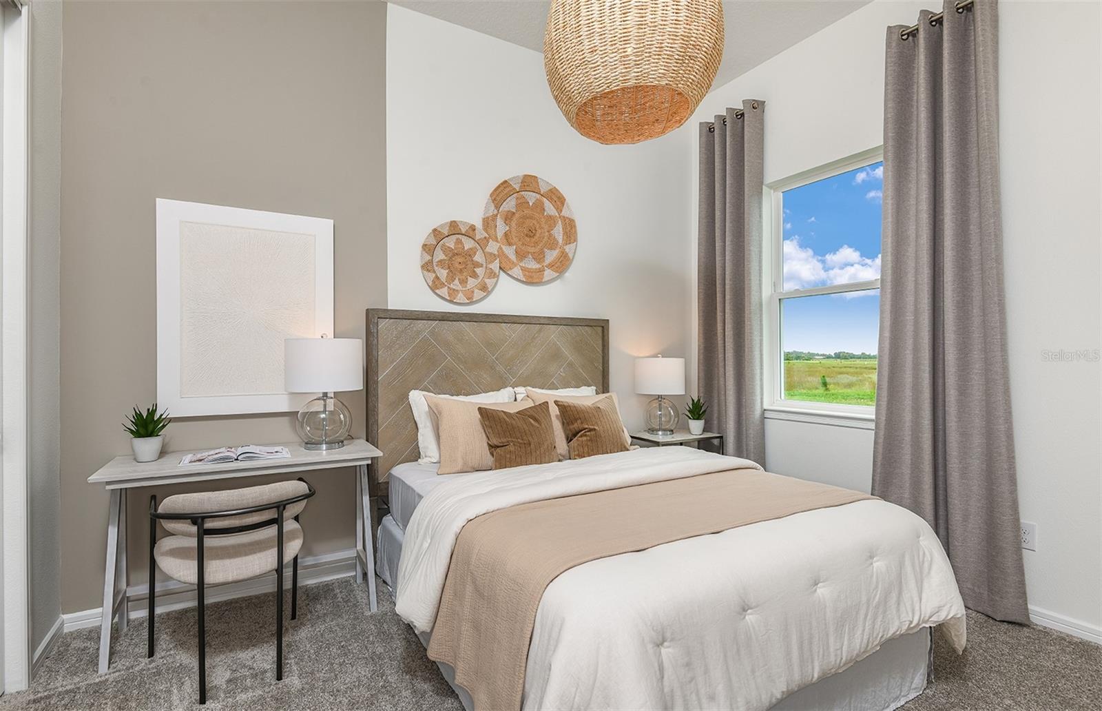 Image 13 of 39 For 8360 58th Loop