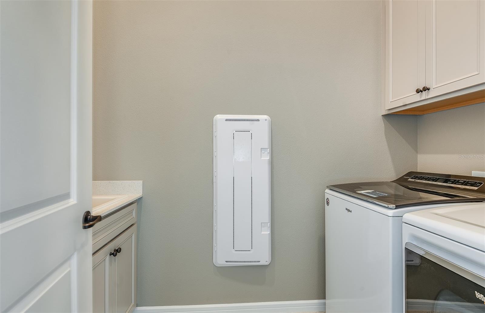 Image 15 of 39 For 8360 58th Loop