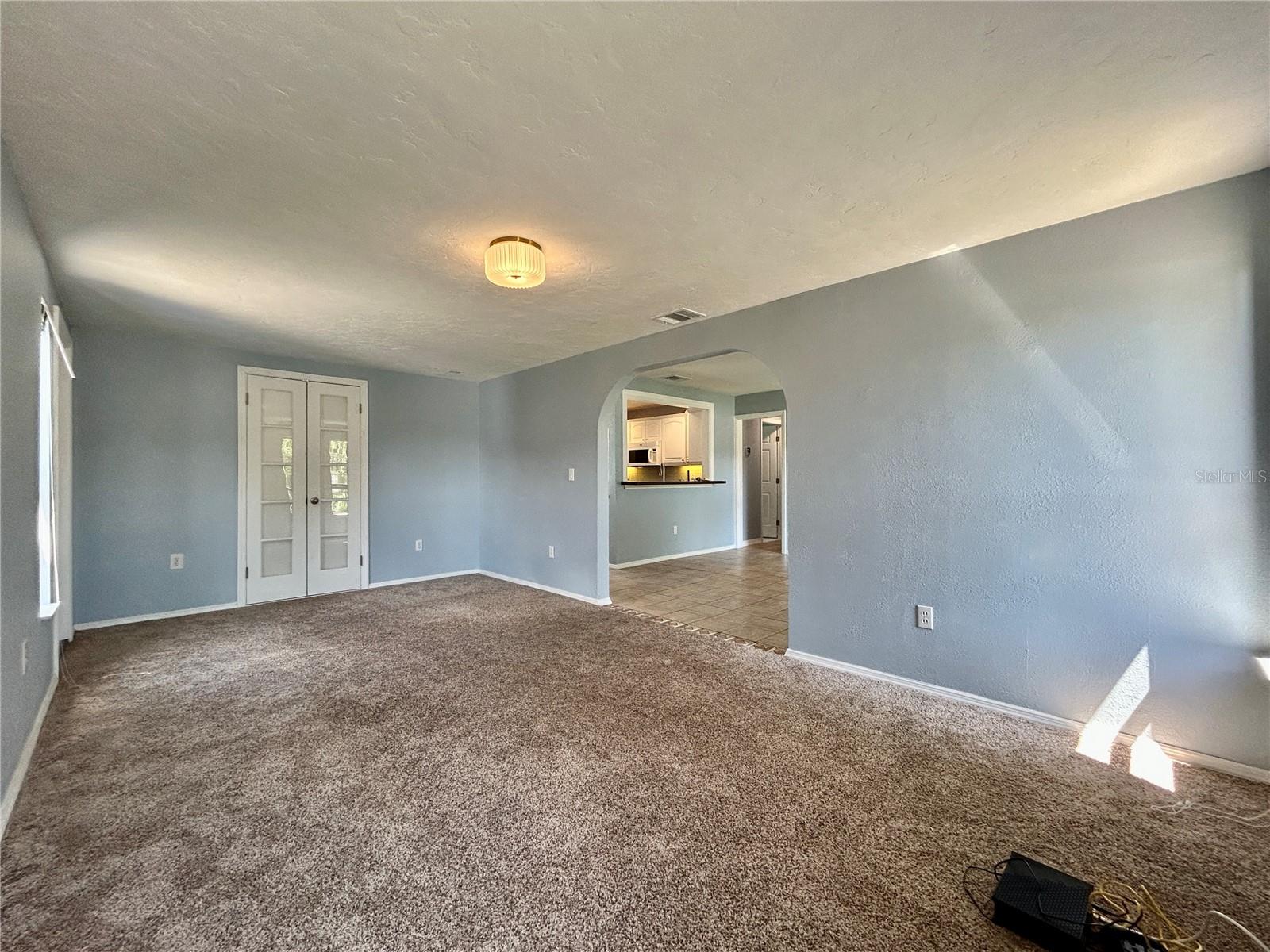 Image 4 of 22 For 6821 Onyx Drive N