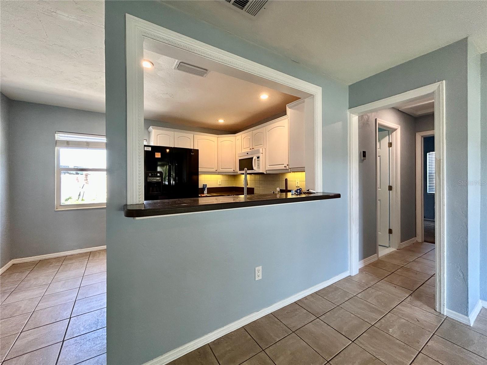 Image 8 of 22 For 6821 Onyx Drive N