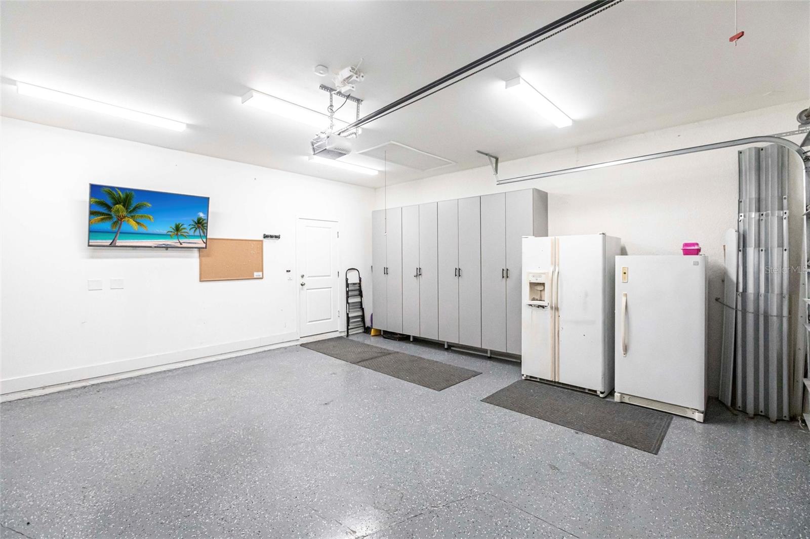 Image 33 of 56 For 217 10th Place