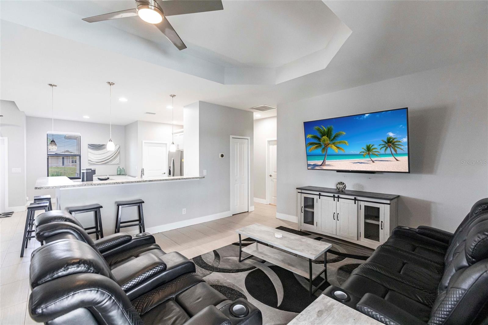 Image 6 of 56 For 217 10th Place