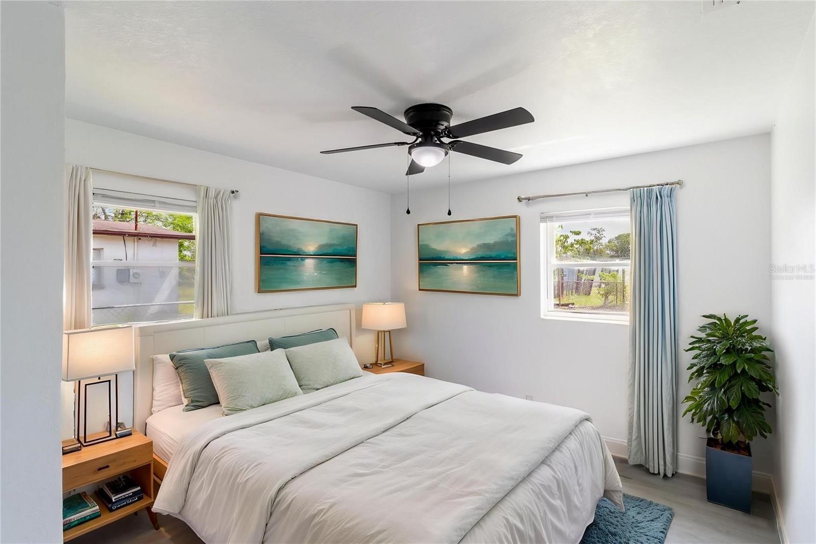 Listing photo id 14 for 5210 80th Street