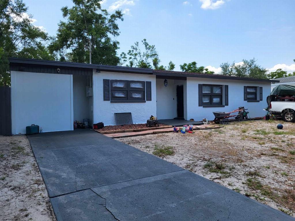 Details for 995 Emerald Drive, MOUNT DORA, FL 32757