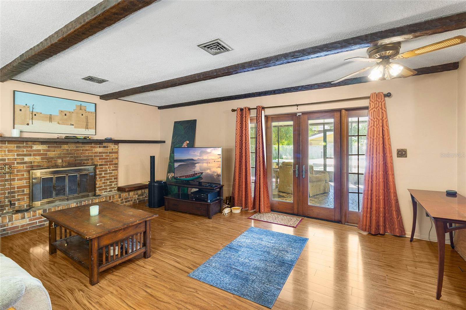 Image 15 of 77 For 8304 Pat Boulevard