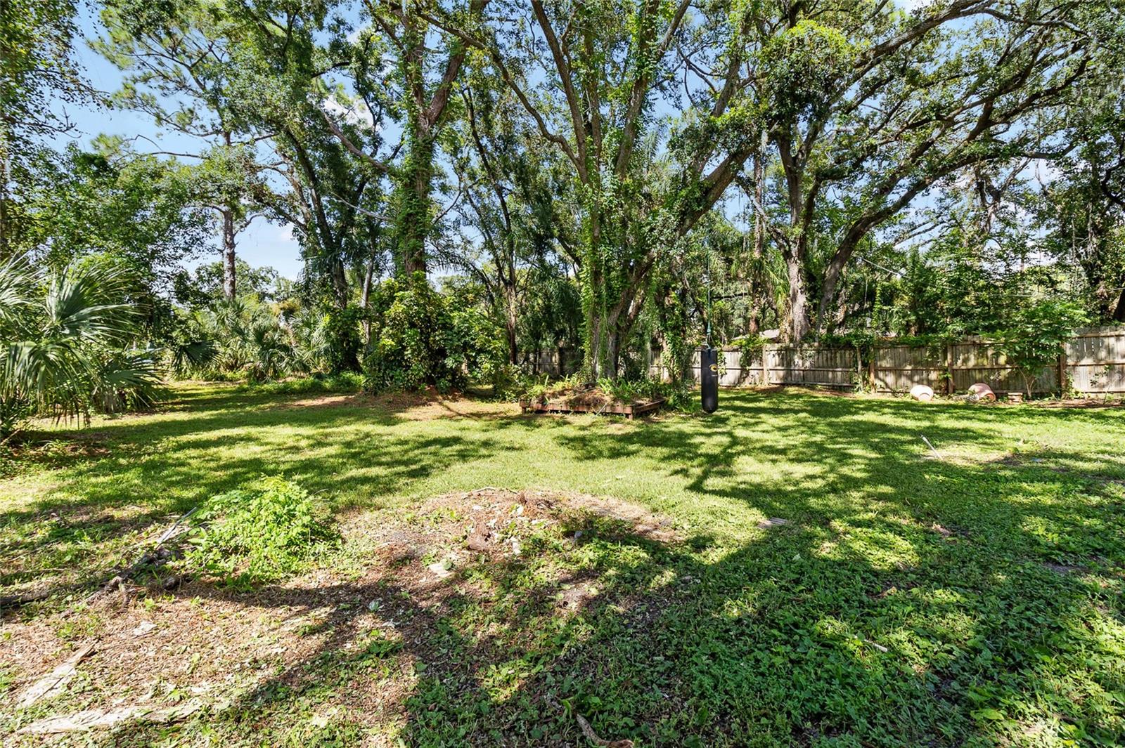 Image 36 of 77 For 8304 Pat Boulevard
