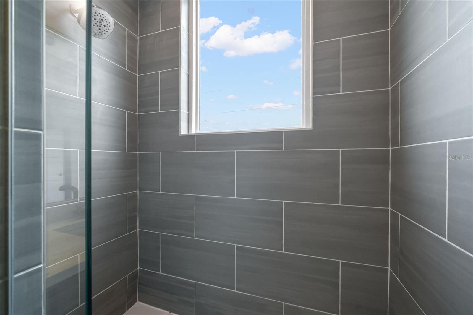 Image 13 of 25 For 104 26th Street N